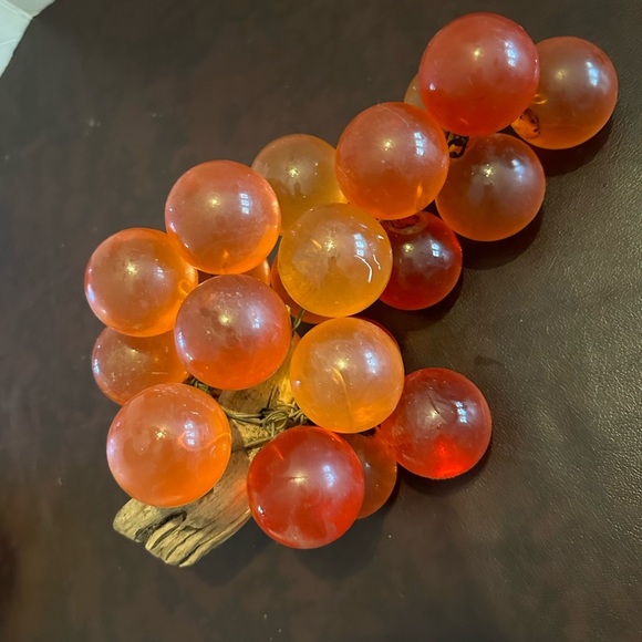 Lucite grape bunch - Picture 7 of 8